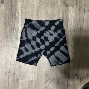 Medium Victoria Secret Pink Seamless Bike Short V.S Women Black Tie Dye